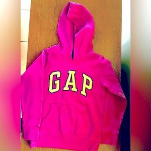 Gap Kids factory outlet, girls purple Medium hoodie with pockets.